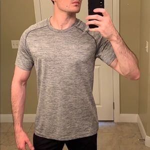 Lulu Lemon grey feather pattern metal vent tech